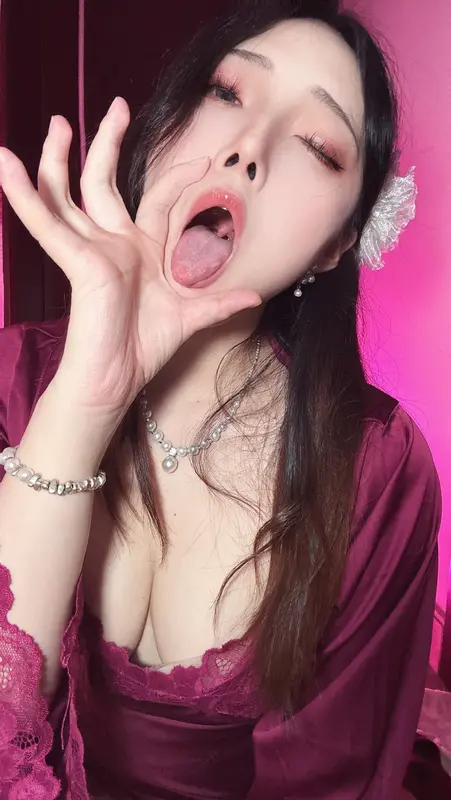 紫罗兰 - Natsuko夏夏子